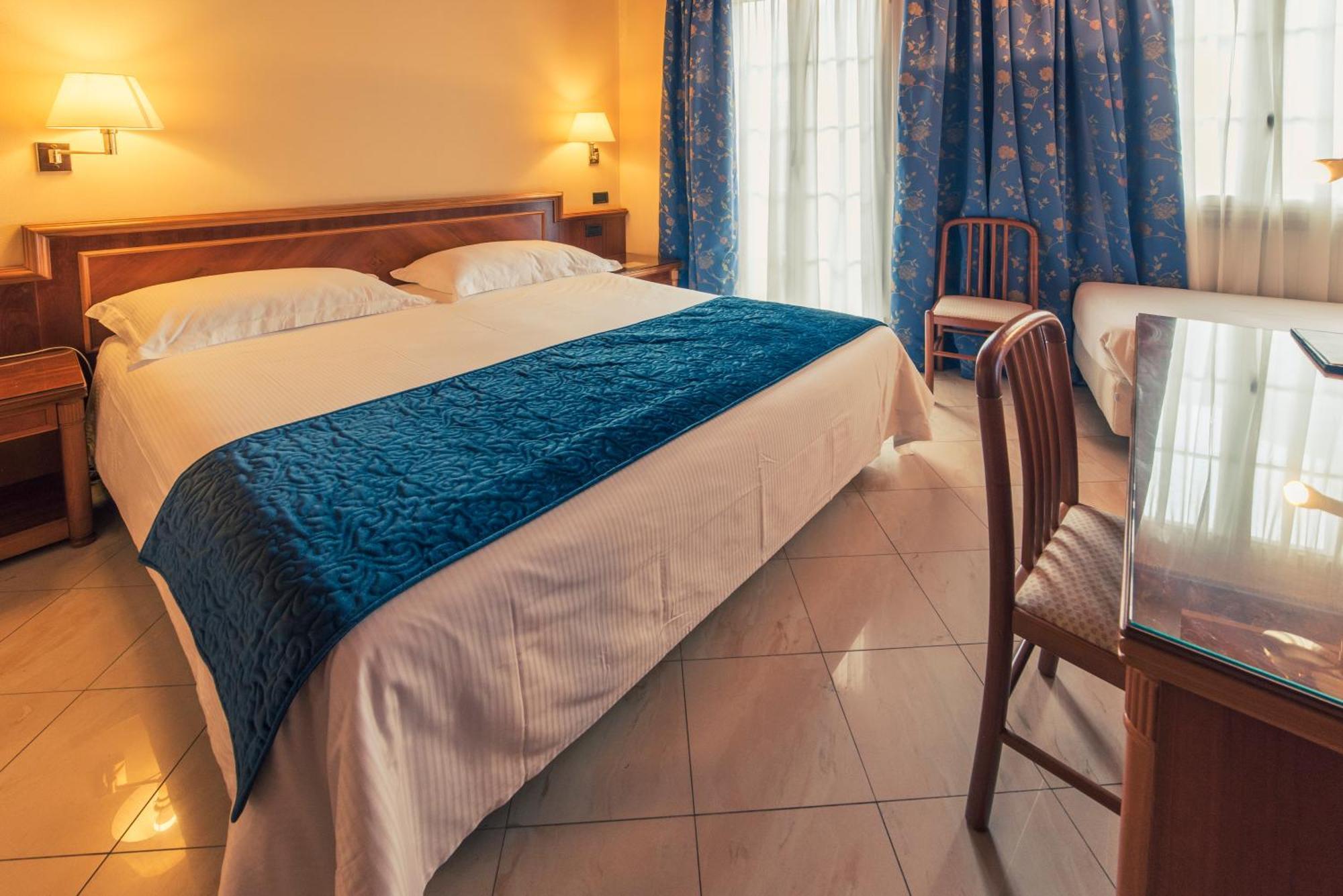Hotel Bettina Mergozzo Exteriér fotografie